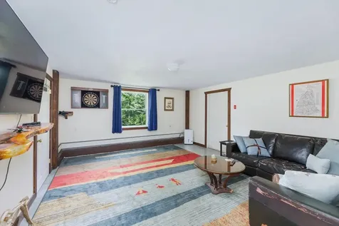 55 Chestnut Hill Road Dublin NH 03444