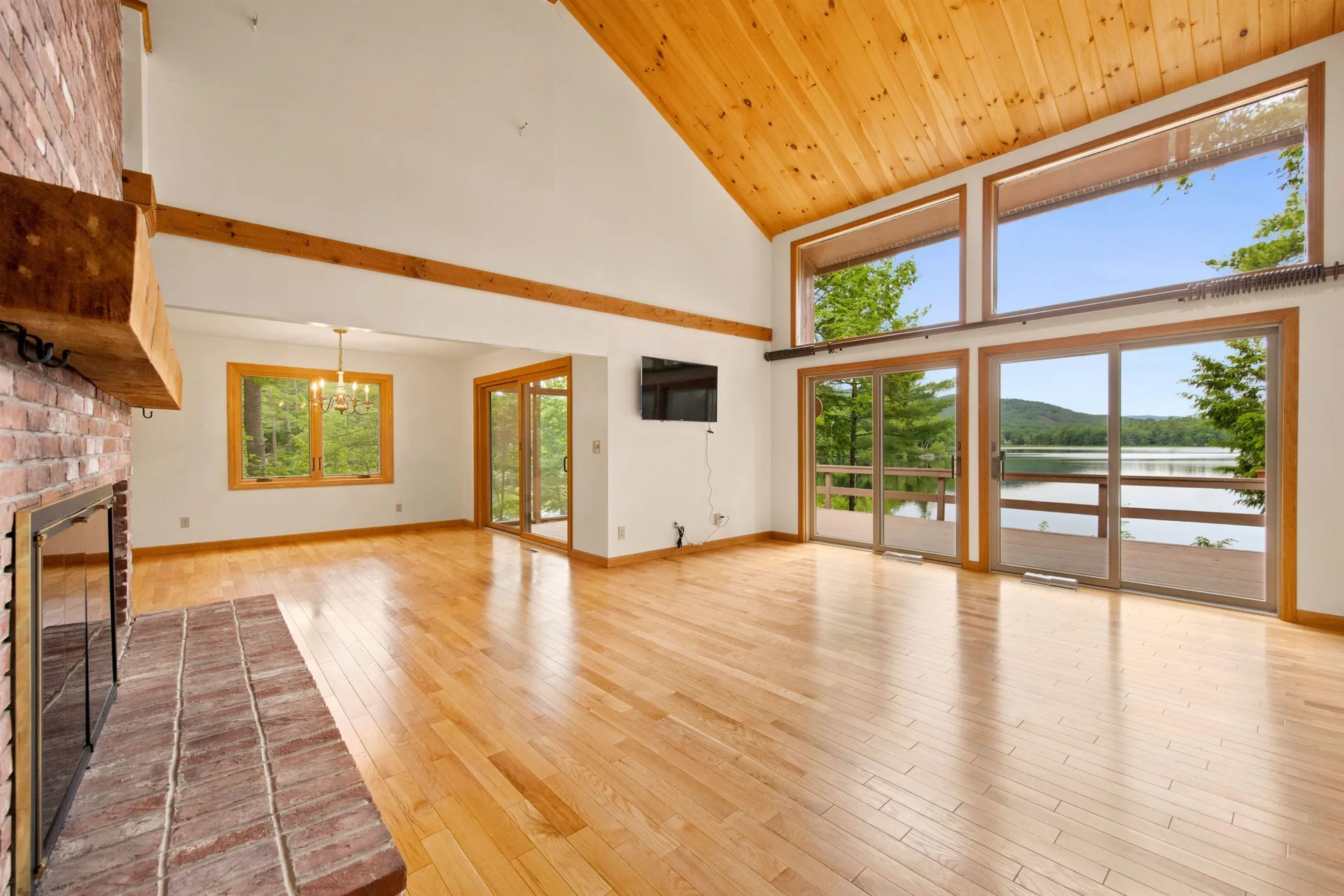 63 Moose Walk Moultonborough NH 03254