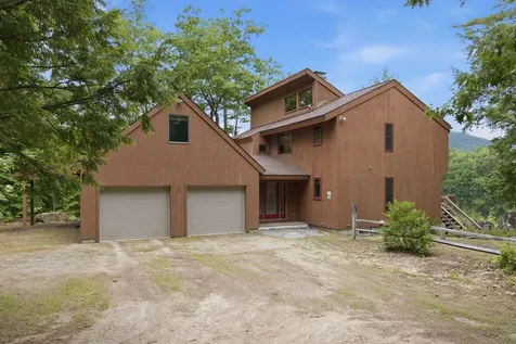 63 Moose Walk Moultonborough NH 03254