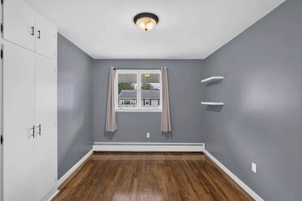 143 Highland Park Avenue Manchester NH 03103
