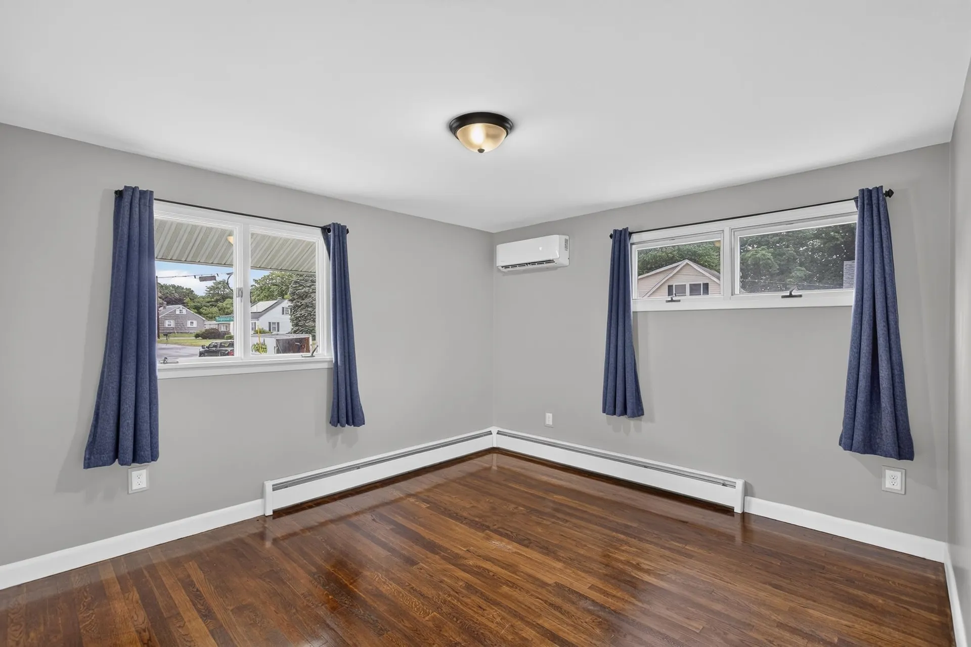 143 Highland Park Avenue Manchester NH 03103