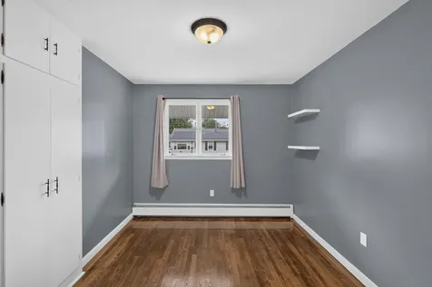 143 Highland Park Avenue Manchester NH 03103