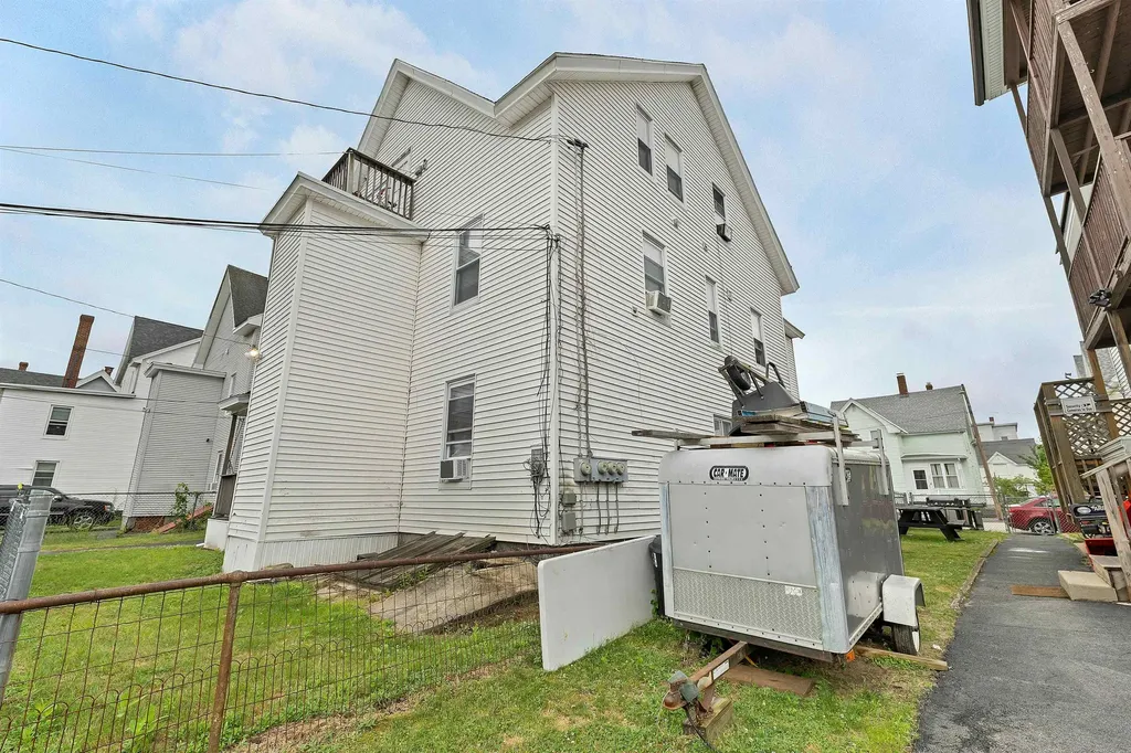 33 Rimmon Street Manchester NH 03102