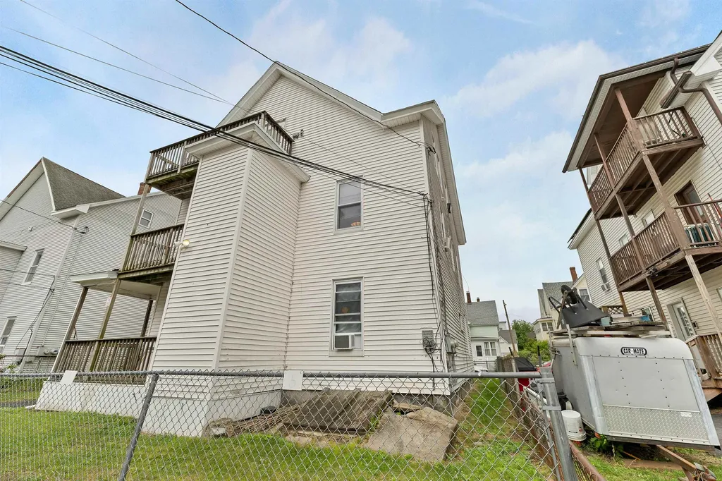 33 Rimmon Street Manchester NH 03102