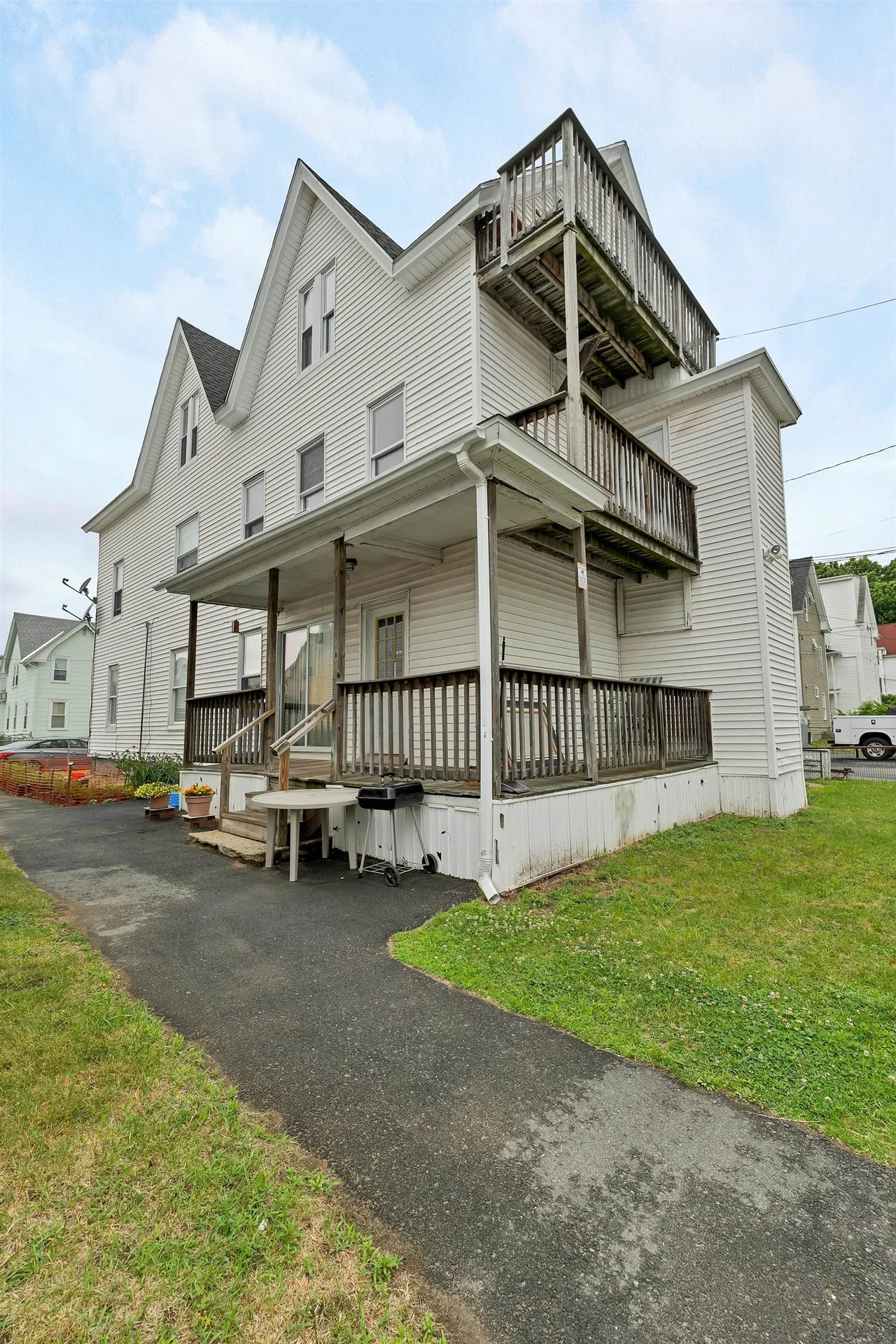 33 Rimmon Street Manchester NH 03102