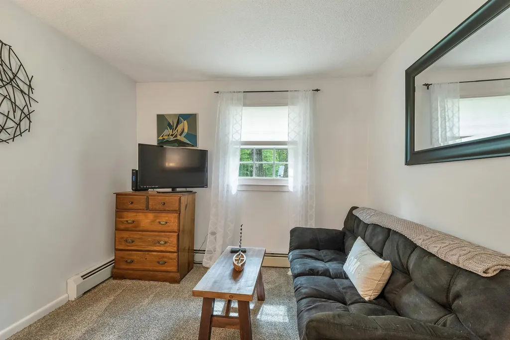 64 Woodvale Drive Laconia NH 03246