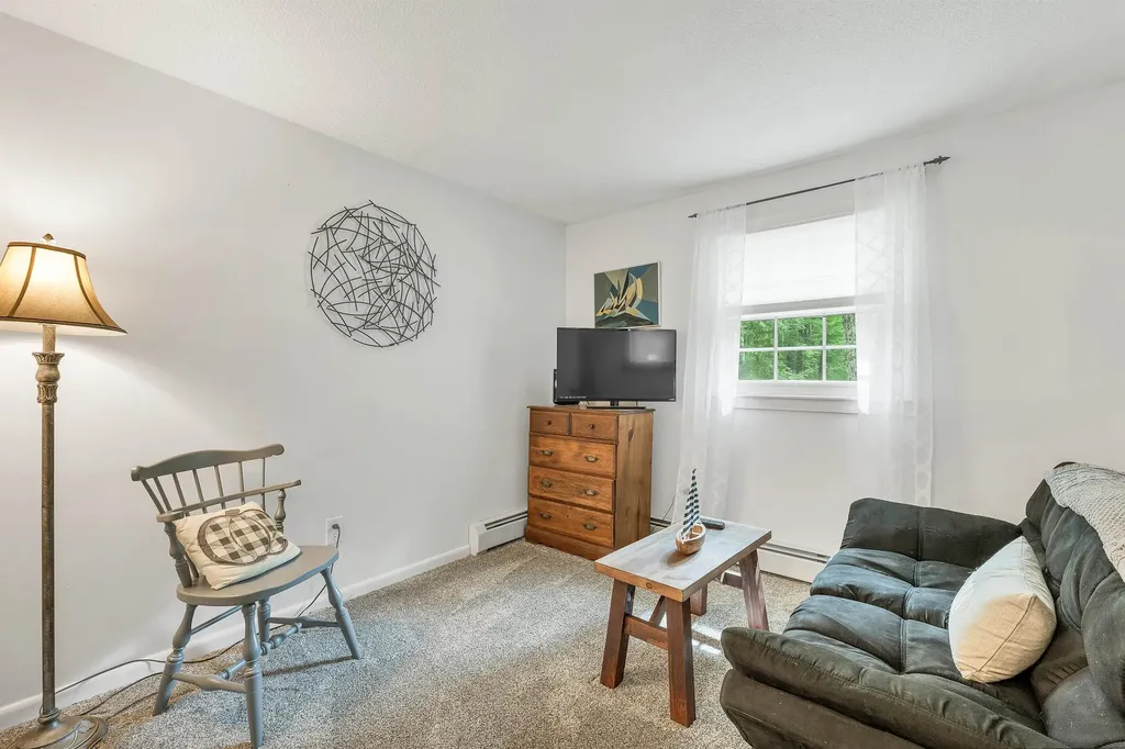 64 Woodvale Drive Laconia NH 03246