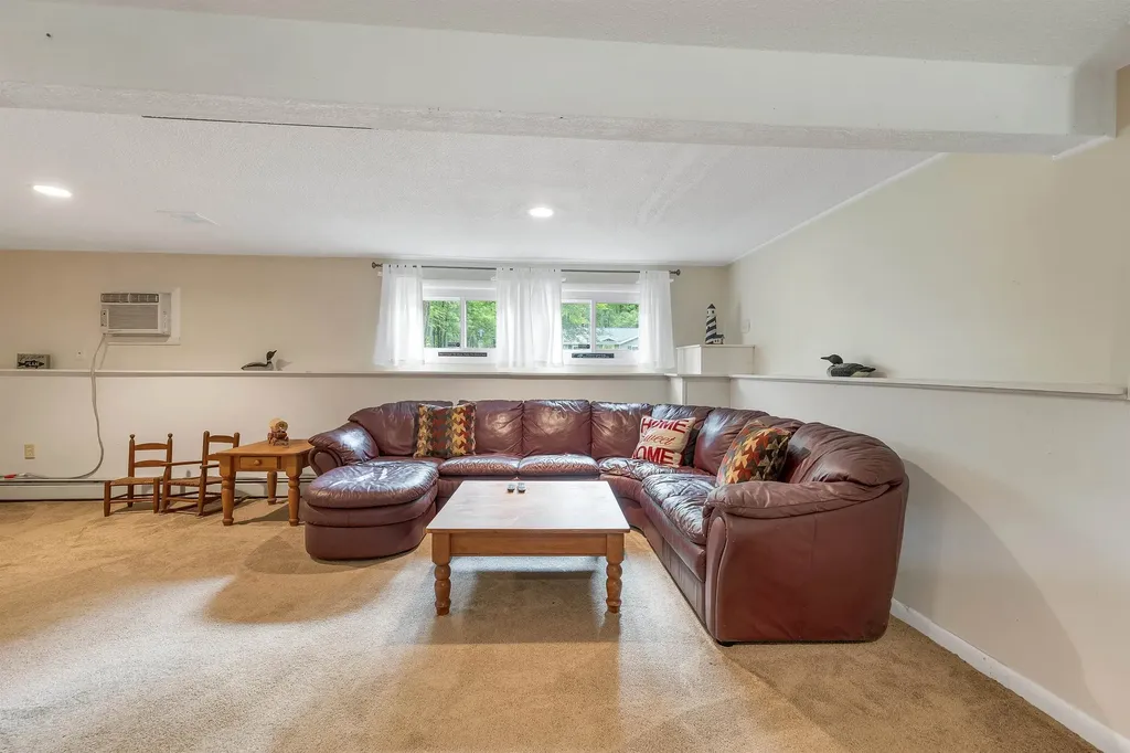 64 Woodvale Drive Laconia NH 03246