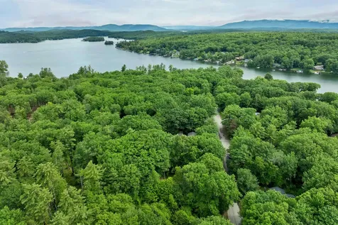 64 Woodvale Drive Laconia NH 03246