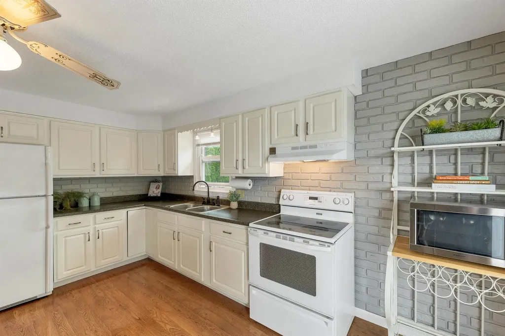 175 Rhode Island Avenue Manchester NH 03104