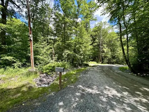 8 Mary White Road Tunbridge VT 05077
