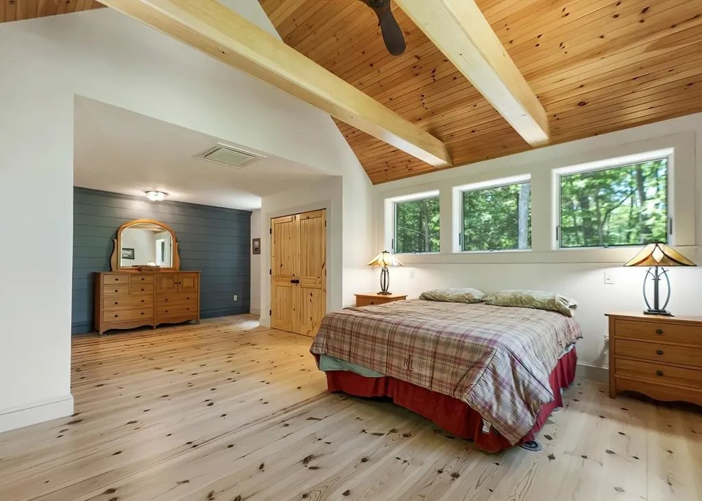 11 Senna Way Moultonborough NH 03254