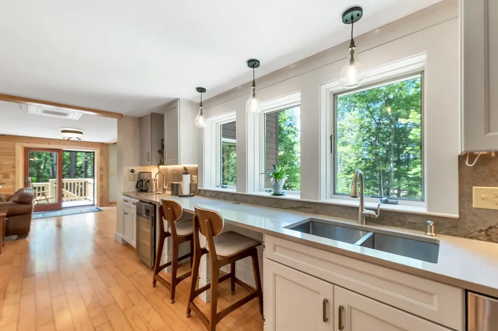 11 Senna Way Moultonborough NH 03254