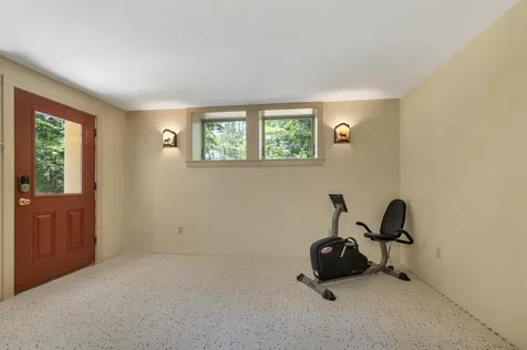 11 Senna Way Moultonborough NH 03254