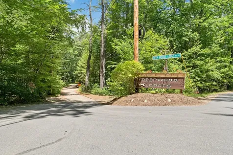 11 Senna Way Moultonborough NH 03254