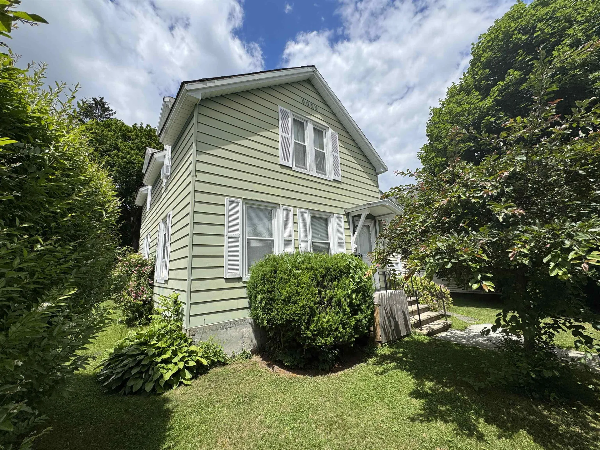 107 Jefferson Avenue Bennington VT 05201