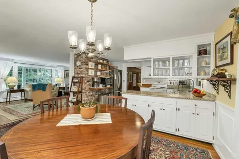 2 Glendale Road North Hampton NH 03862