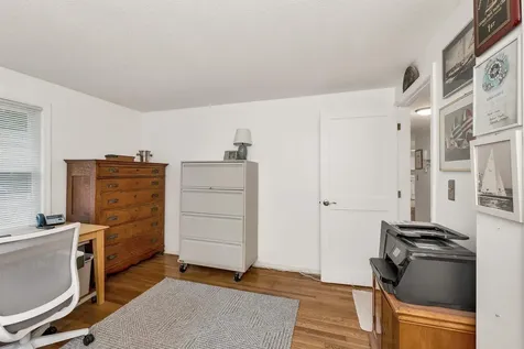 2 Glendale Road North Hampton NH 03862