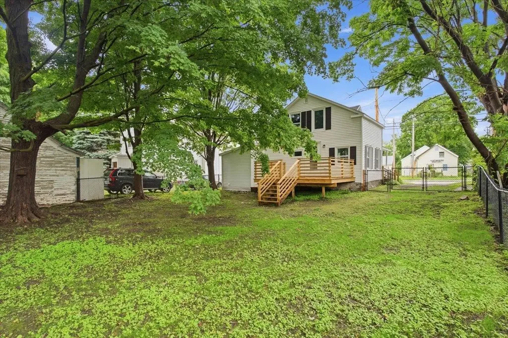 109 County Street Bennington VT 05201
