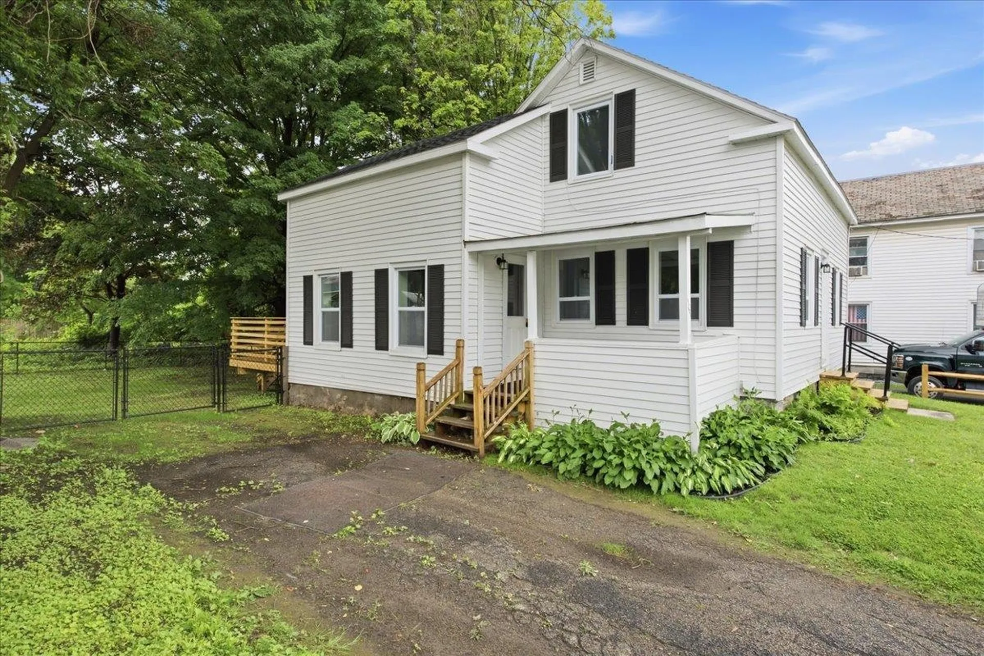 Bennington VT, 109 County Street