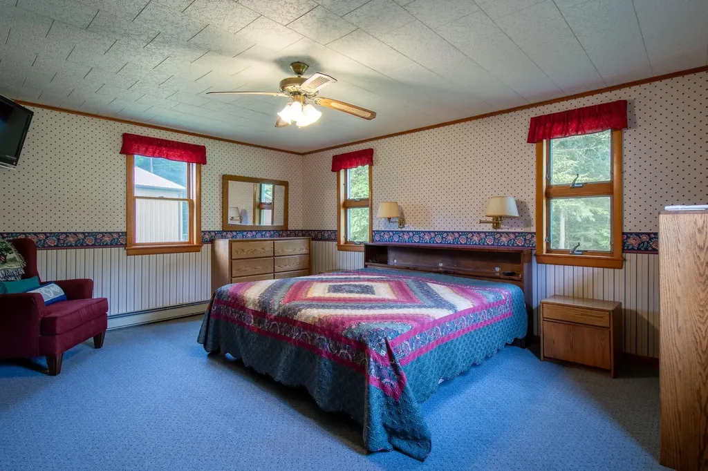 44 North Pond Road Salisbury VT 05769
