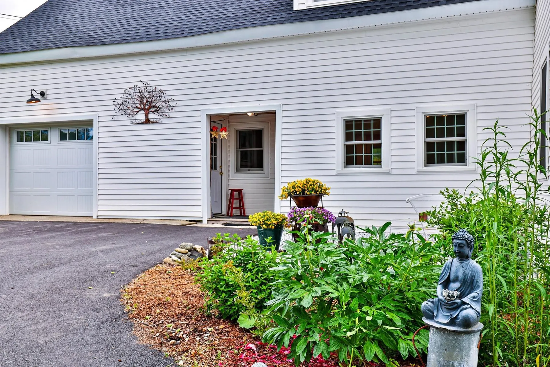 35 Theron Fisher Road Grafton VT 05146