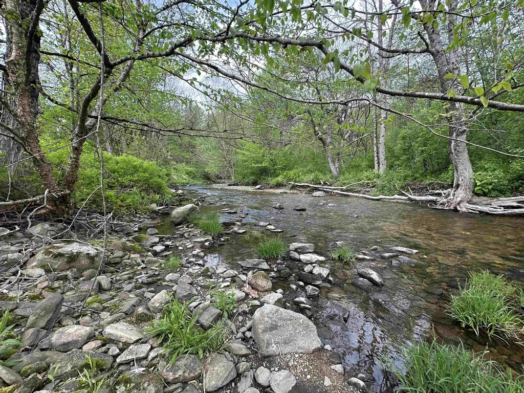 47 Vermont Route 11 Landgrove VT 05148
