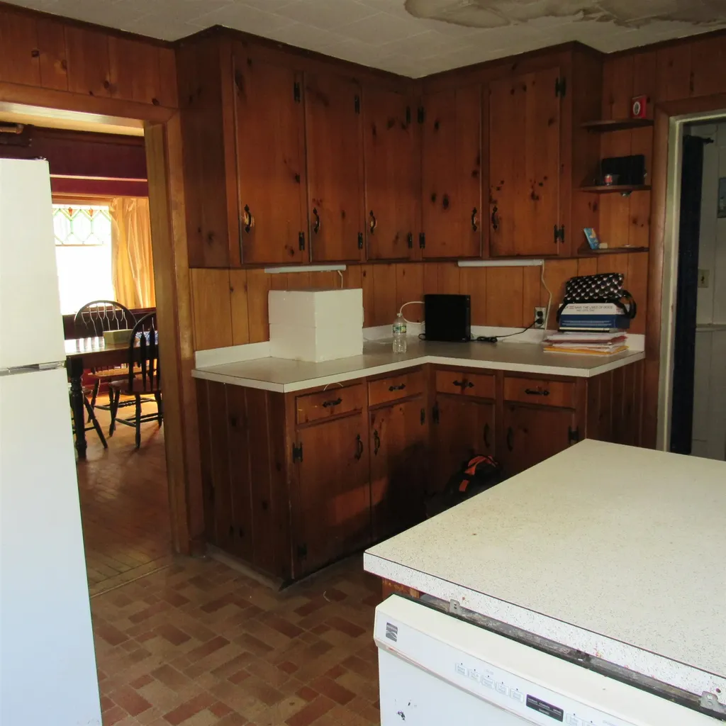 43 Woodland Street Claremont NH 03743