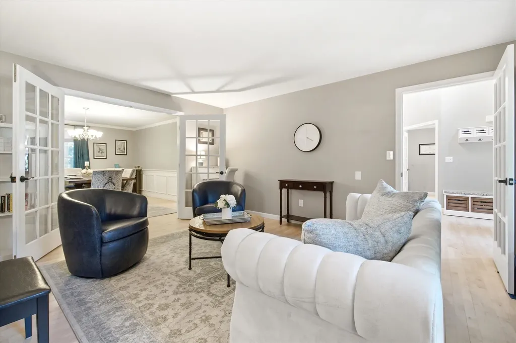 3 Taconic Drive Merrimack NH 03054
