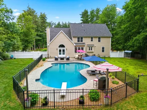 3 Taconic Drive Merrimack NH 03054