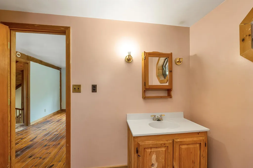 436 Avery Hill Road Alton NH 03810