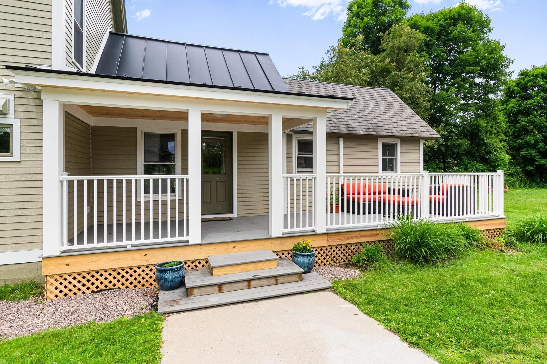162 South Main Street Waterbury VT 05671