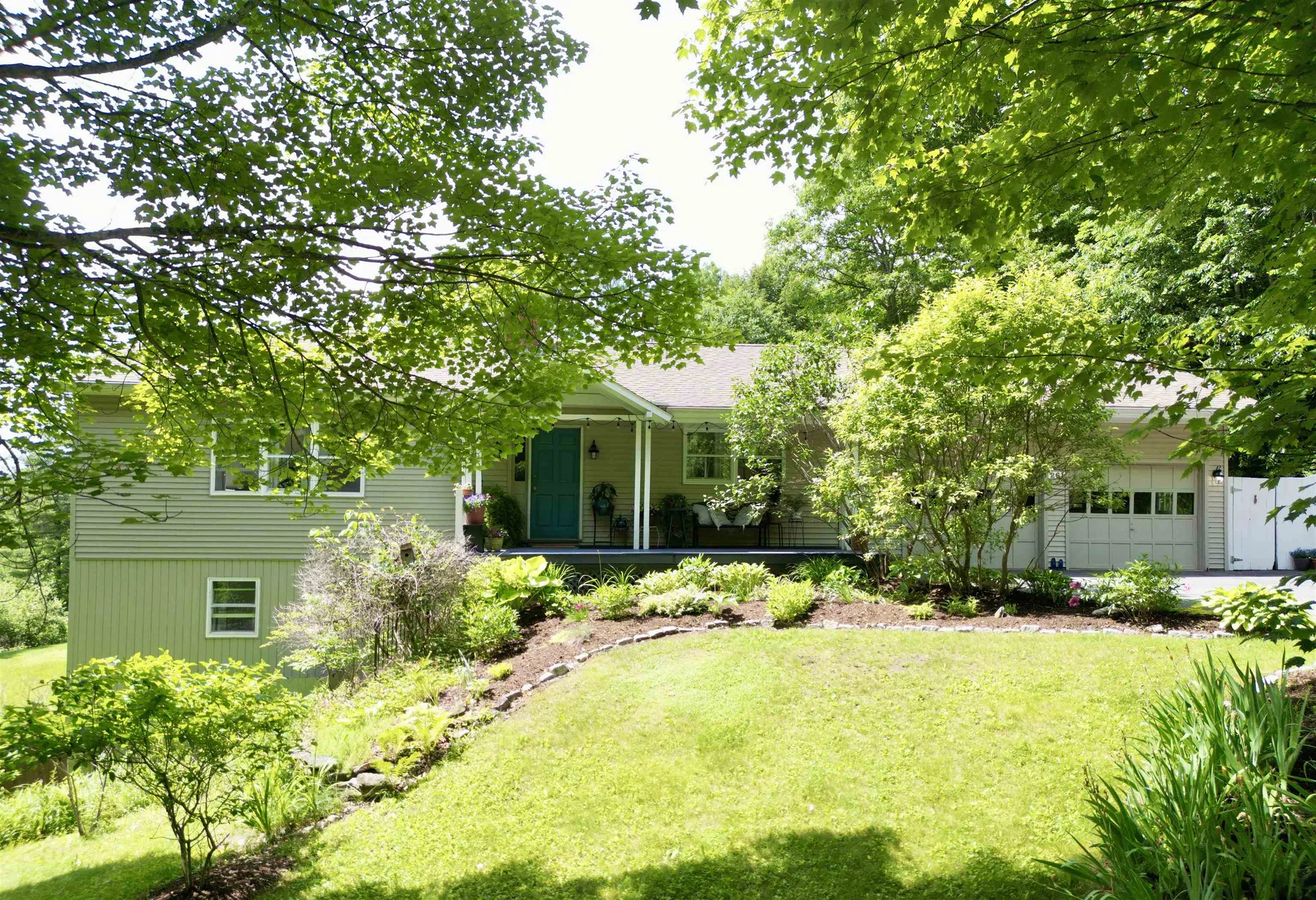 261 Rocky Ridge Road St. Johnsbury VT 05819