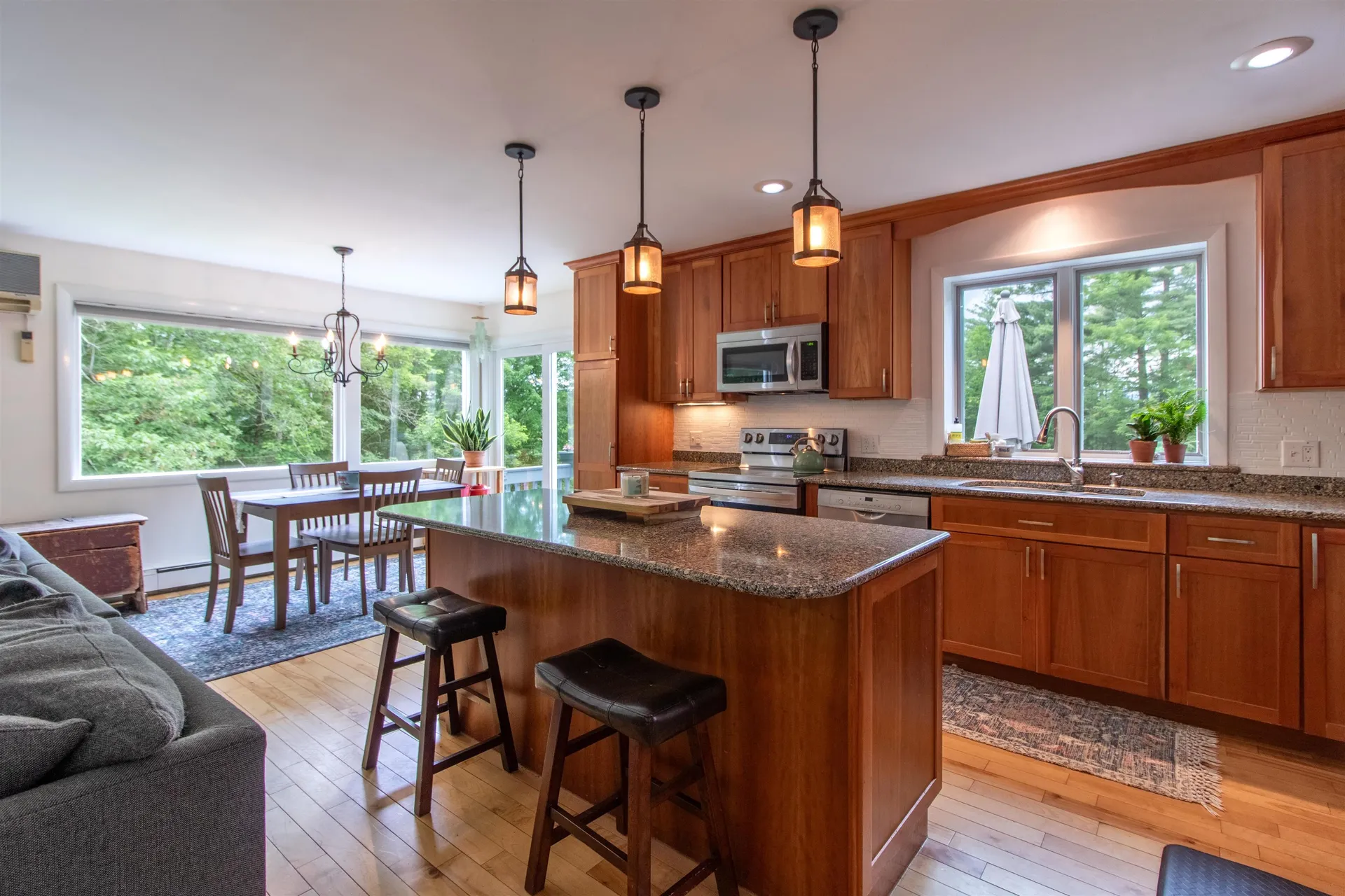 261 Rocky Ridge Road St. Johnsbury VT 05819