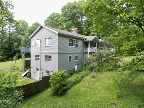 261 Rocky Ridge Road St. Johnsbury VT 05819
