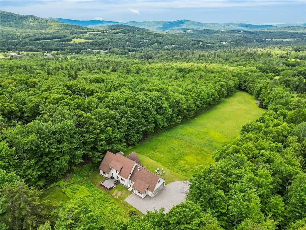 428 Wright Road Cambridge VT 05464