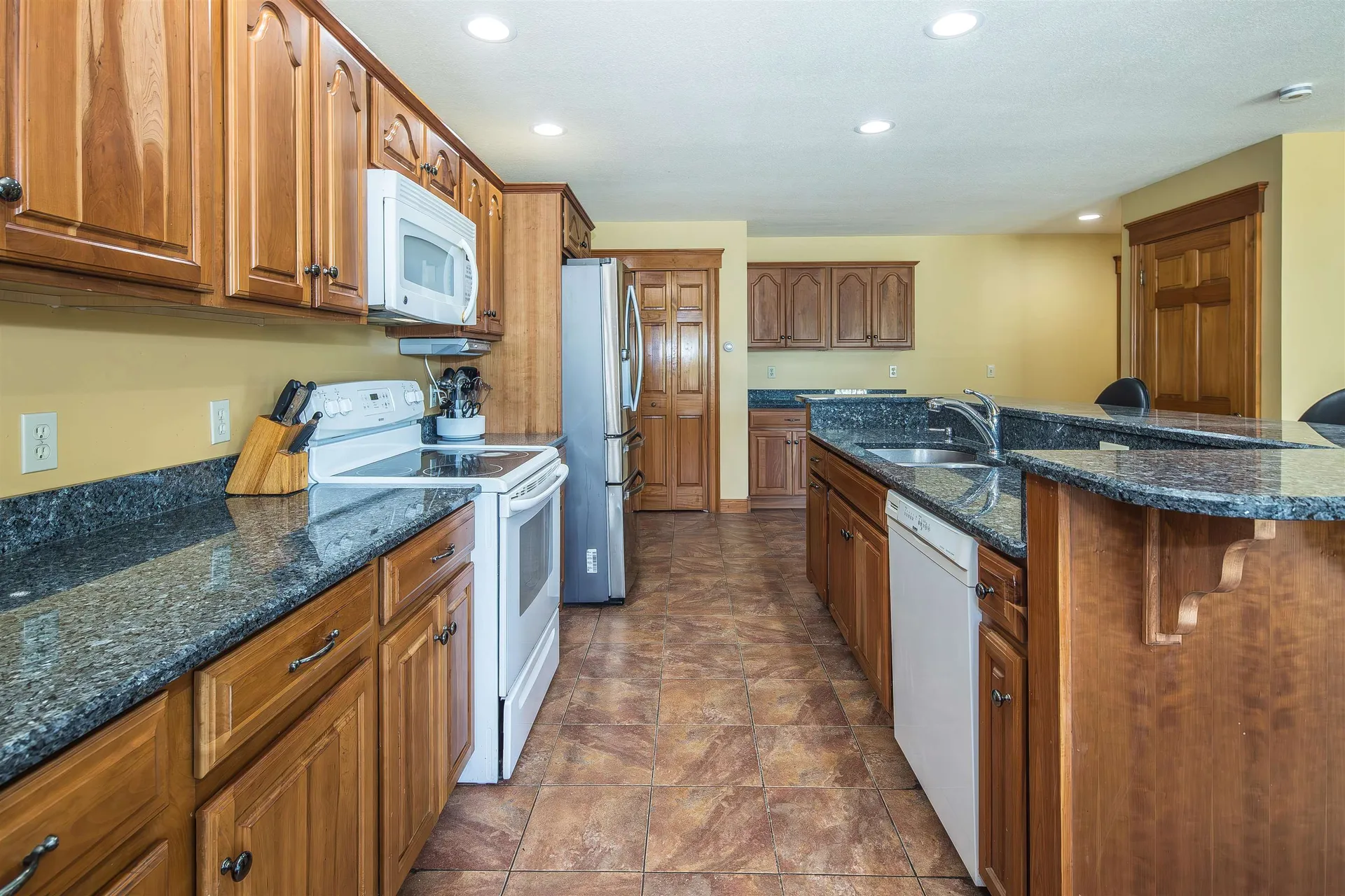 89 Sherri Lane Clarendon VT 05759