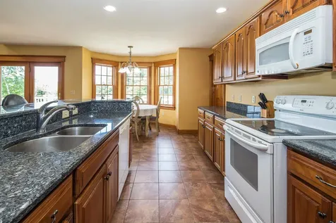 89 Sherri Lane Clarendon VT 05759