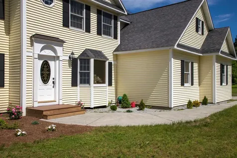 89 Sherri Lane Clarendon VT 05759