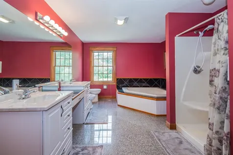 89 Sherri Lane Clarendon VT 05759