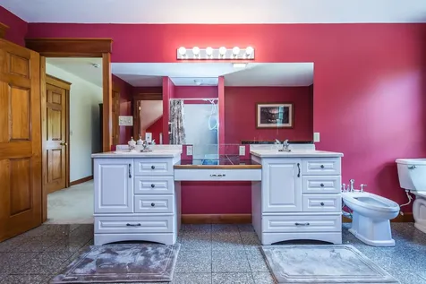 89 Sherri Lane Clarendon VT 05759