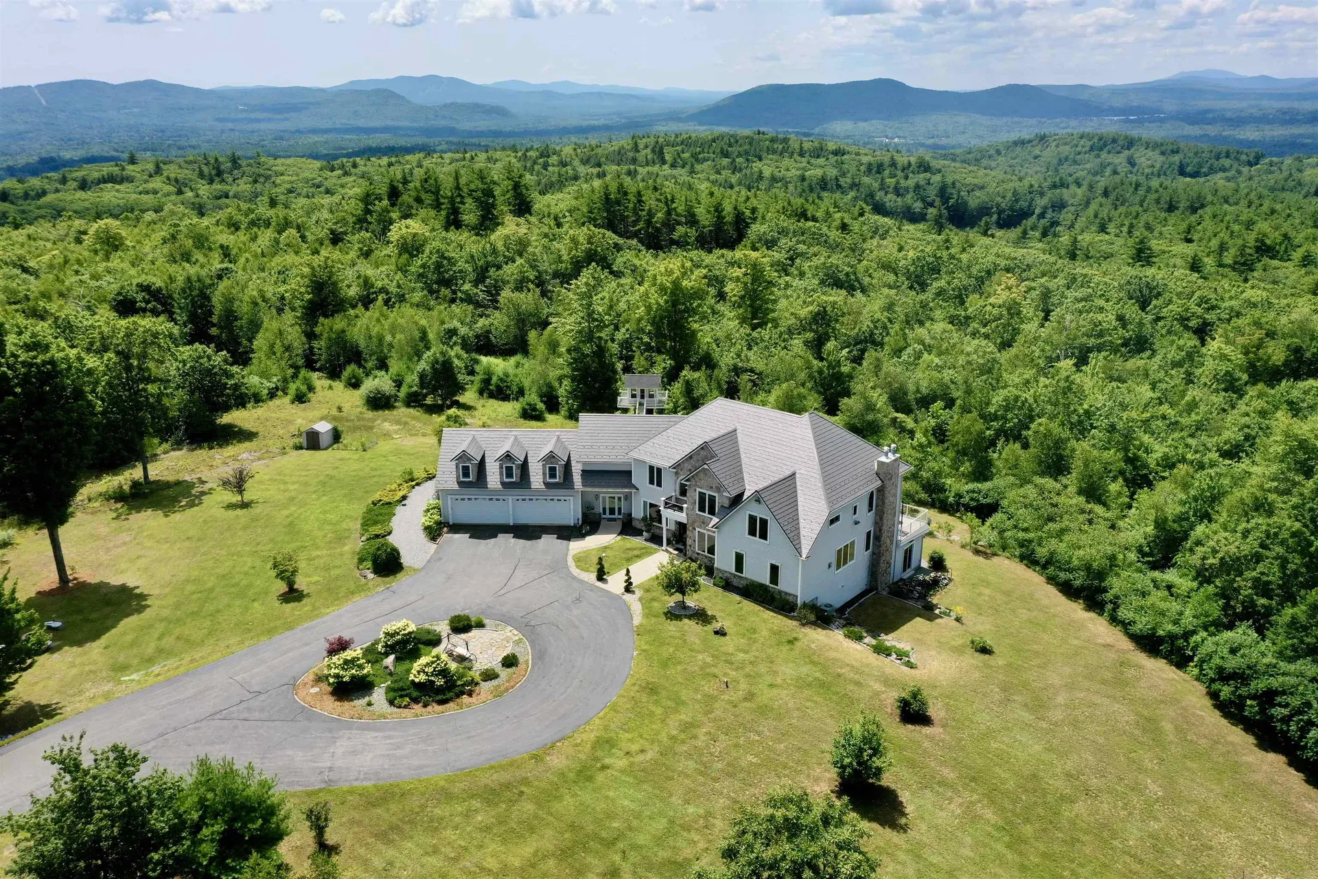 Hillsborough NH, 129 North Road