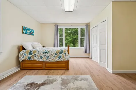 129 North Road Hillsborough NH 03244