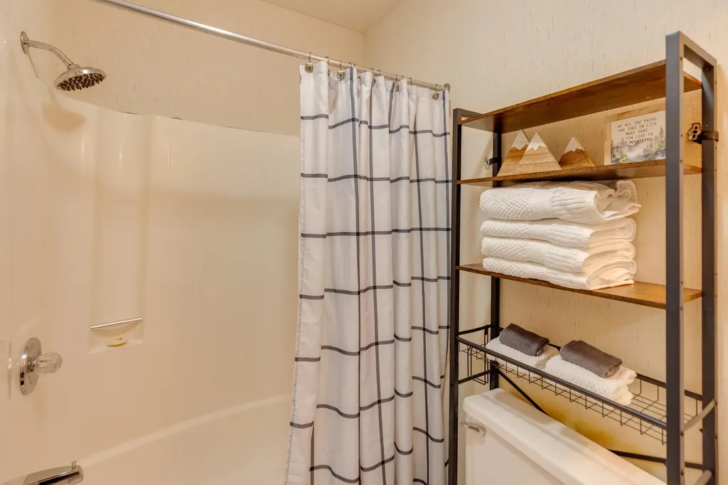 36 Lodge Road Lincoln NH 03251