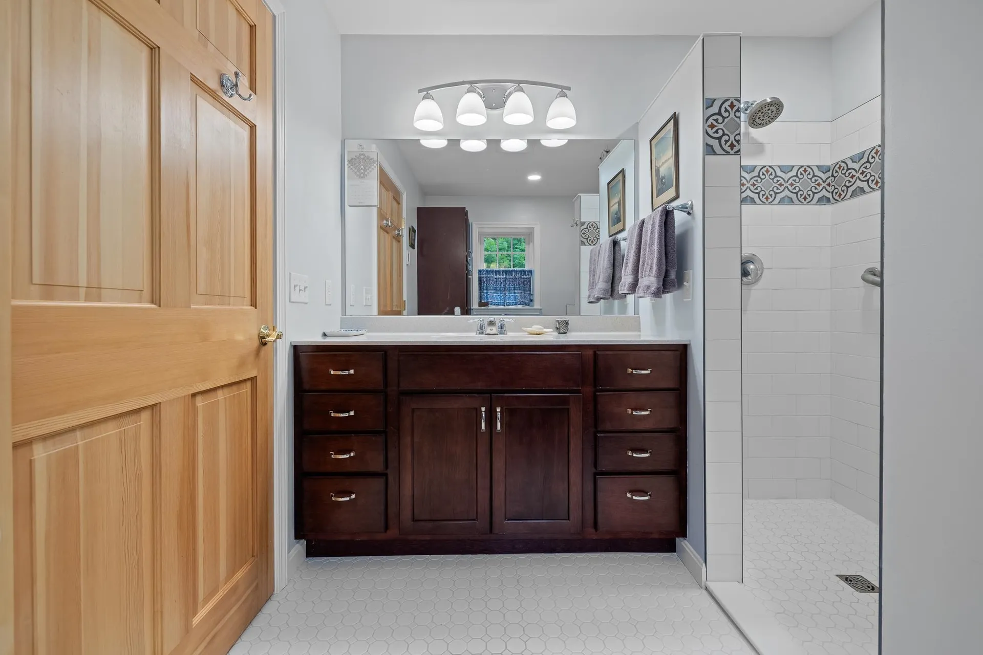 62 Pullman Lane Hartford VT 05001