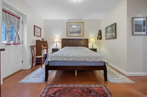 62 Pullman Lane Hartford VT 05001