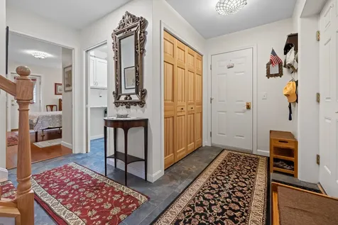 62 Pullman Lane Hartford VT 05001