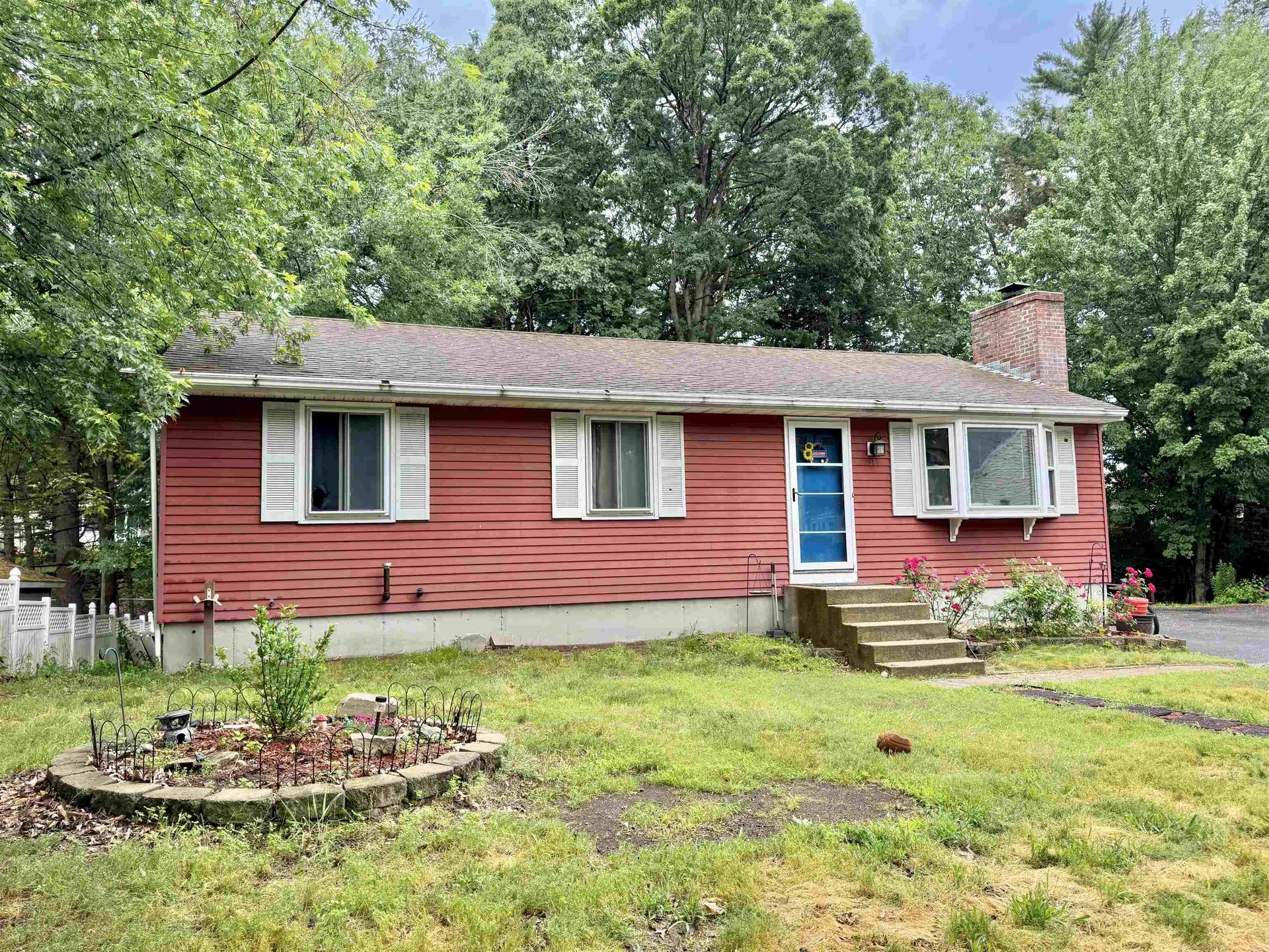 34 Caye Lane Manchester NH 03103