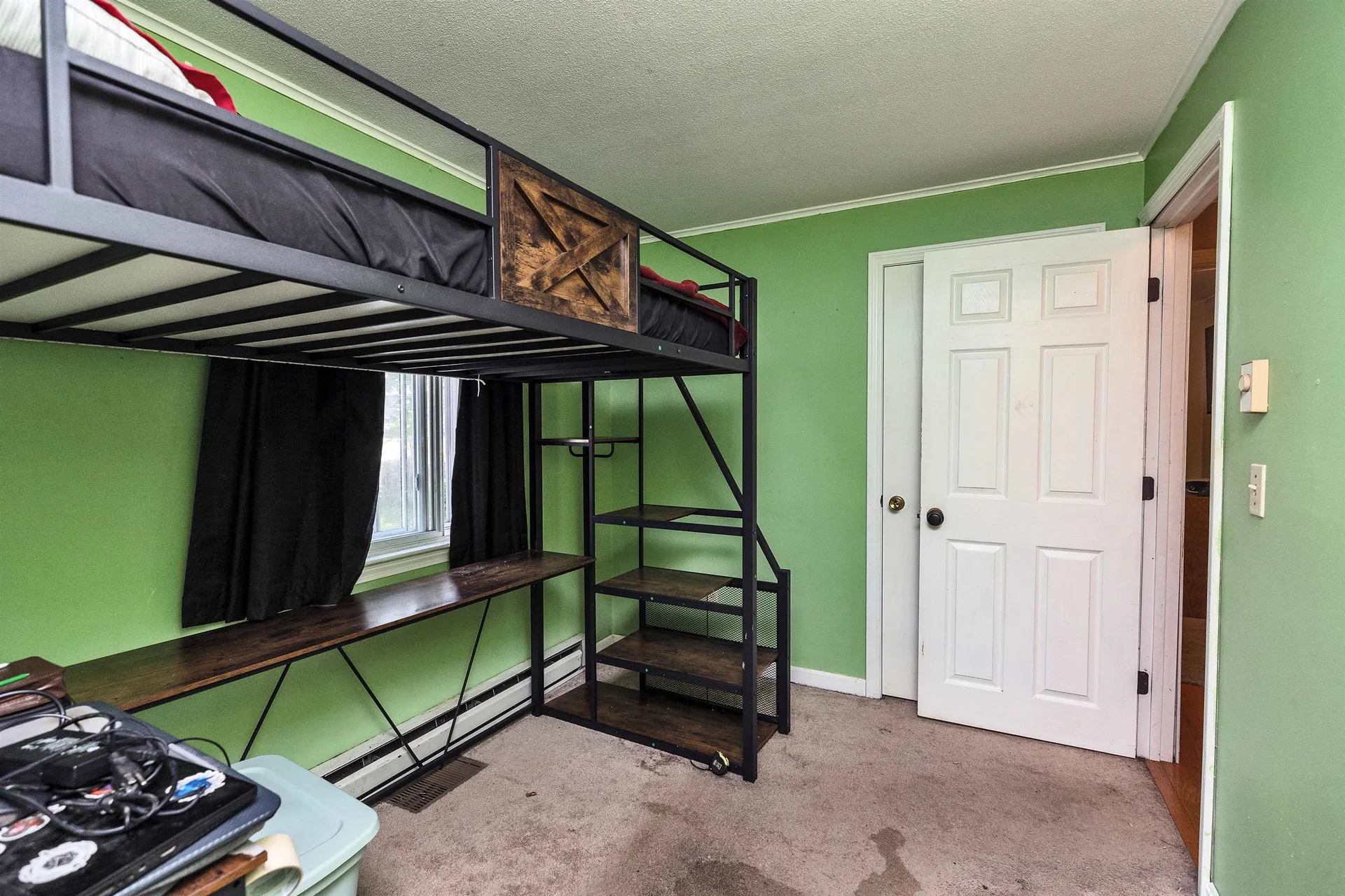 34 Caye Lane Manchester NH 03103