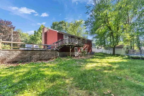 34 Caye Lane Manchester NH 03103